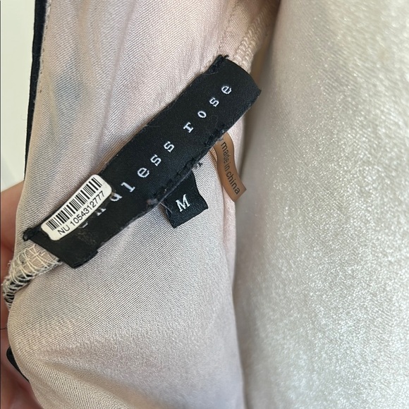 Endless Rose Elegant Black Lace Sweetheart Neckline Dress | Medium - Picture 8 of 10